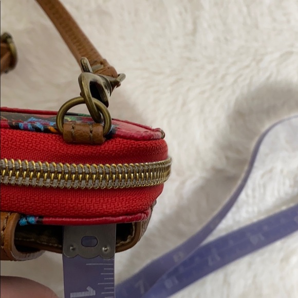Sakroots Artist Circle Ruby True Love Crossbody - Picture 15 of 16
